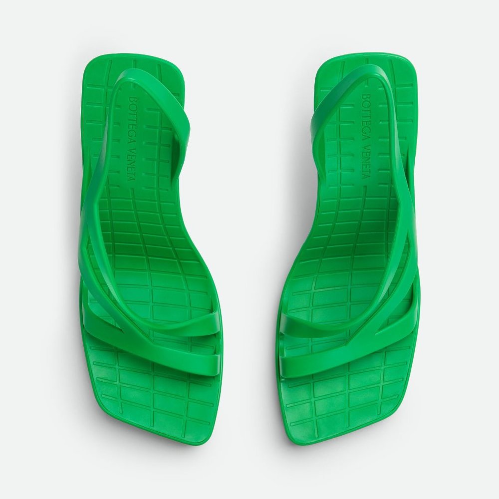 NEW Bottega Veneta Jimbo Sandal in Parakeet Green Size IT/EU 39 - Retail $890 - Picture 3 of 16